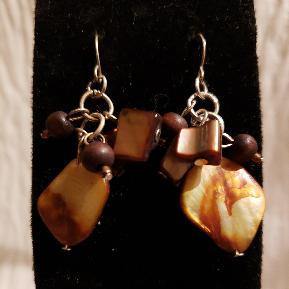Earings